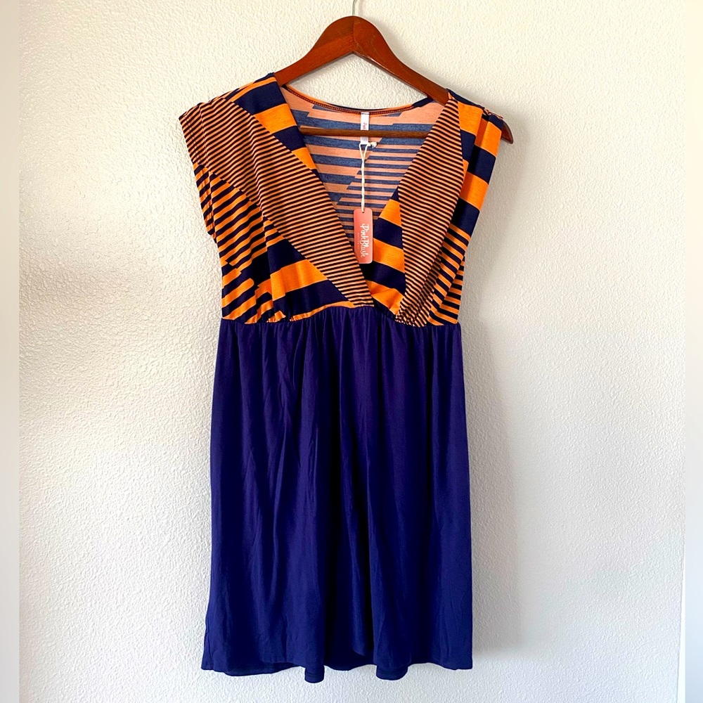 NWT Maternity Summer dress, nursing dress, blue, orange, stretch and flowing.